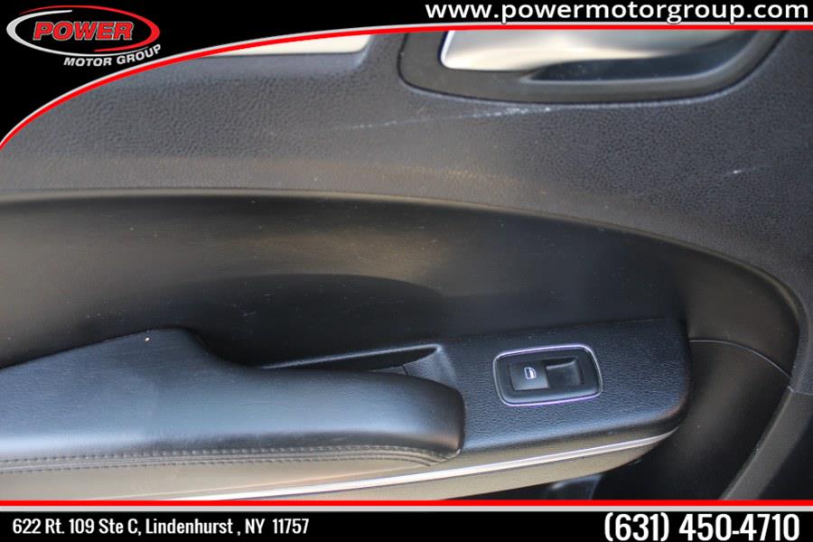 2015 Chrysler 300 4dr Sdn Limited AWD, available for sale in Lindenhurst, New York | Power Motor Group. Lindenhurst, New York 2015 Chrysler 300 4dr Sdn Limited AWD, available for sale in Lindenhurst, New York | Power Motor Group. Lindenhurst, New York