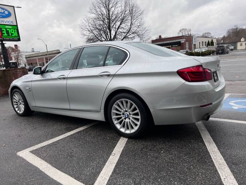 Used BMW 5 Series 4dr Sdn 535i xDrive AWD 2012 | Motorcars of Boston. Newton, Massachusetts Used BMW 5 Series 4dr Sdn 535i xDrive AWD 2012 | Motorcars of Boston. Newton, Massachusetts