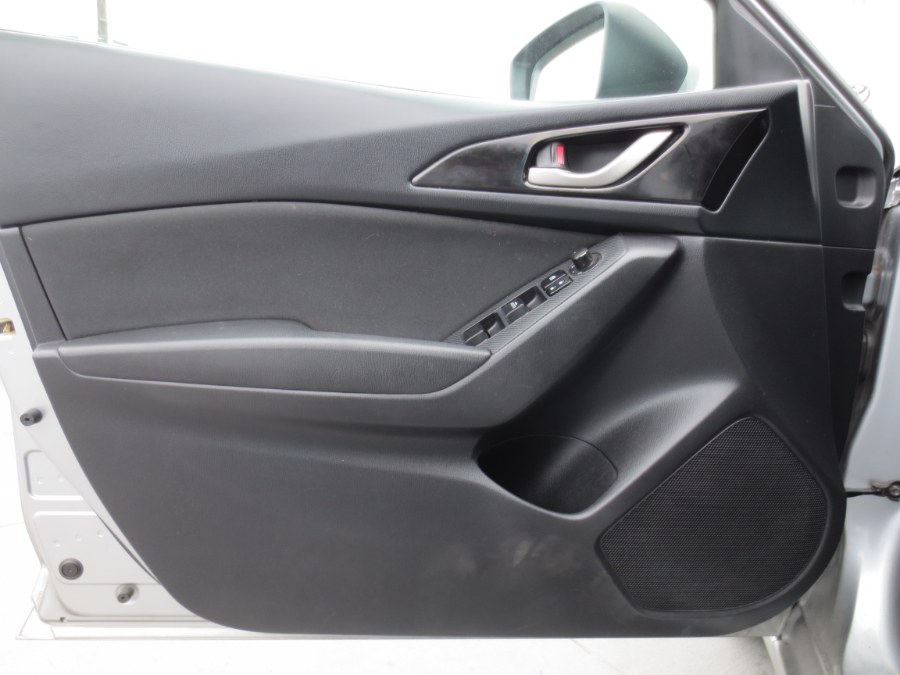 2015 Mazda Mazda3 4dr Sdn Auto i Touring, available for sale in Santa Ana, California | Auto Max Of Santa Ana. Santa Ana, California 2015 Mazda Mazda3 4dr Sdn Auto i Touring, available for sale in Santa Ana, California | Auto Max Of Santa Ana. Santa Ana, California