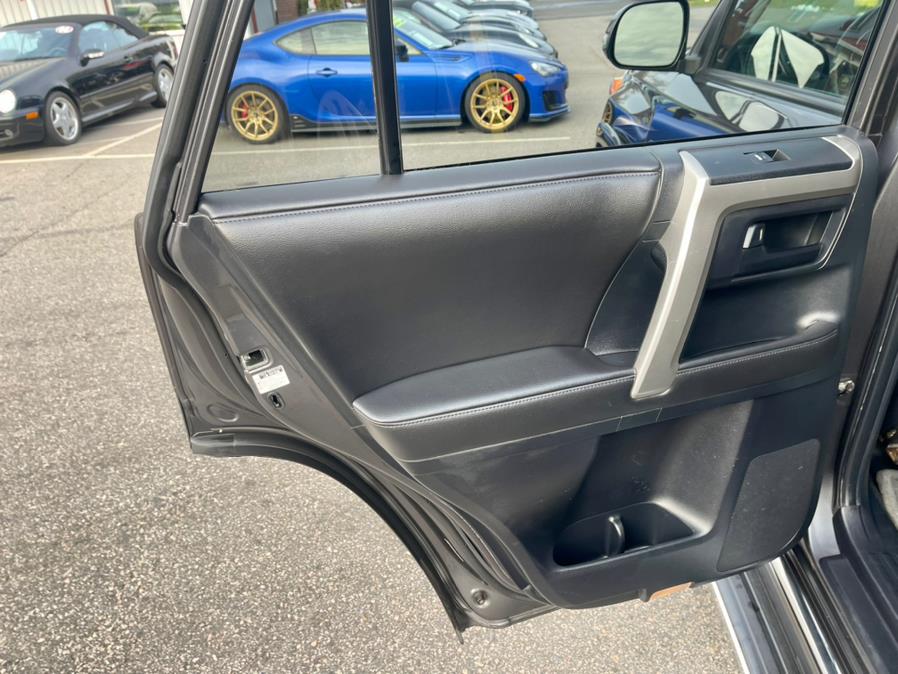 Used Toyota 4Runner 4WD 4dr V6 Limited (Natl) 2010 | Mike And Tony Auto Sales, Inc. South Windsor, Connecticut Used Toyota 4Runner 4WD 4dr V6 Limited (Natl) 2010 | Mike And Tony Auto Sales, Inc. South Windsor, Connecticut