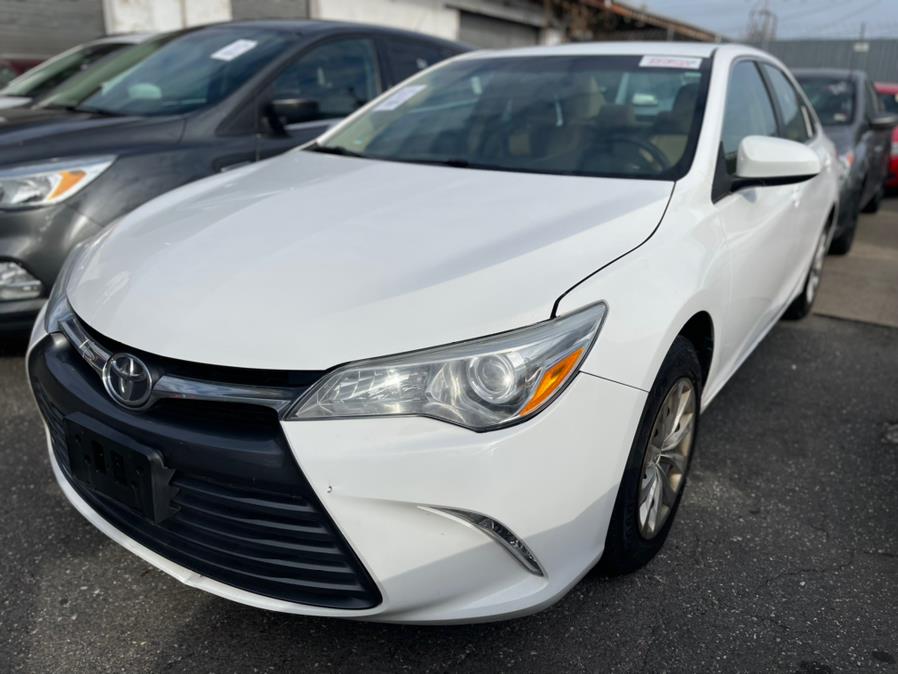 Used Toyota Camry 4dr Sdn I4 Auto XLE (Natl) 2015 | NYC Automart Inc. Brooklyn, New York Used Toyota Camry 4dr Sdn I4 Auto XLE (Natl) 2015 | NYC Automart Inc. Brooklyn, New York