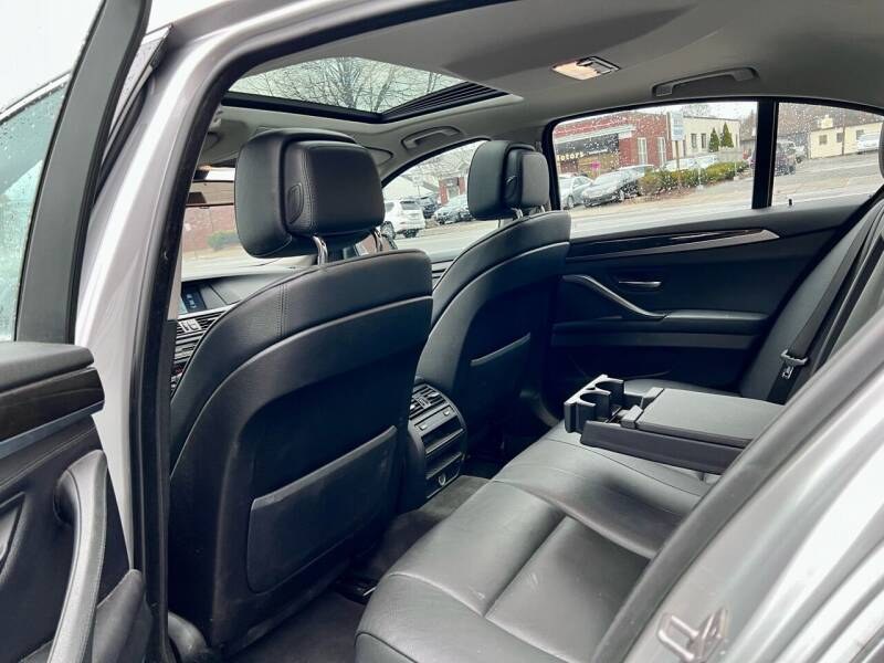 2012 BMW 5 Series 4dr Sdn 535i xDrive AWD, available for sale in Newton, Massachusetts | Cars of Boston. Newton, Massachusetts 2012 BMW 5 Series 4dr Sdn 535i xDrive AWD, available for sale in Newton, Massachusetts | Cars of Boston. Newton, Massachusetts