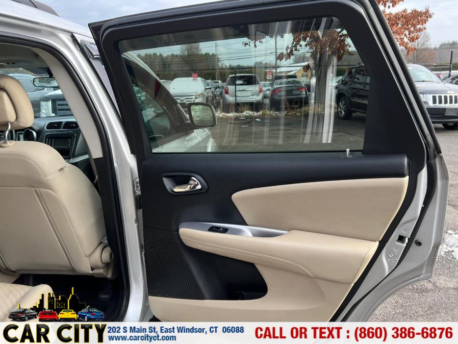 Used Dodge Journey FWD 4dr SXT 2012 | Car City LLC. East Windsor, Connecticut Used Dodge Journey FWD 4dr SXT 2012 | Car City LLC. East Windsor, Connecticut
