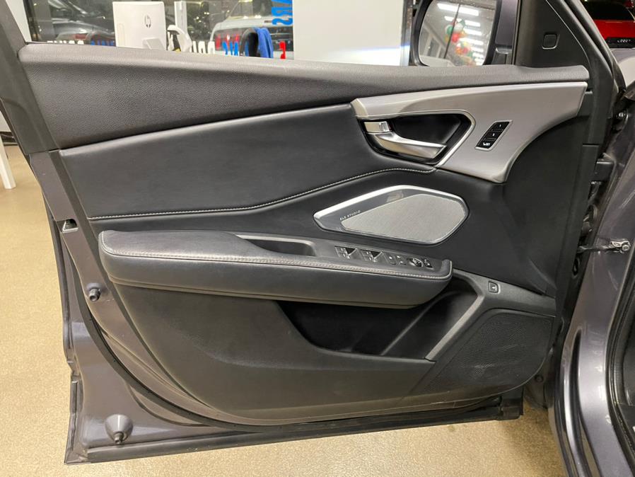 2019 Acura RDX AWD w/Technology Pkg, available for sale in Inwood, New York | 5 Towns Drive. Inwood, New York 2019 Acura RDX AWD w/Technology Pkg, available for sale in Inwood, New York | 5 Towns Drive. Inwood, New York