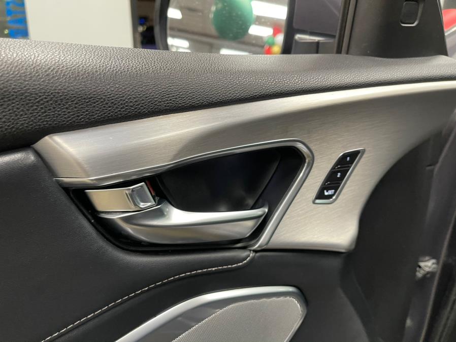 2019 Acura RDX AWD w/Technology Pkg, available for sale in Inwood, New York | 5 Towns Drive. Inwood, New York 2019 Acura RDX AWD w/Technology Pkg, available for sale in Inwood, New York | 5 Towns Drive. Inwood, New York