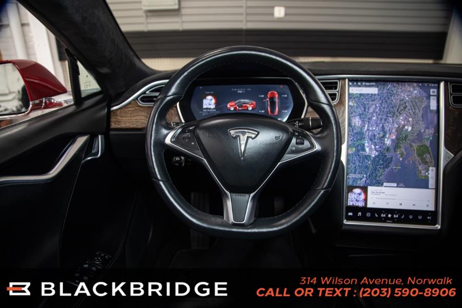 Used Tesla Model S 4dr Sdn AWD 70D 2016 | Black Bridge Motors, LLC. Norwalk, Connecticut Used Tesla Model S 4dr Sdn AWD 70D 2016 | Black Bridge Motors, LLC. Norwalk, Connecticut