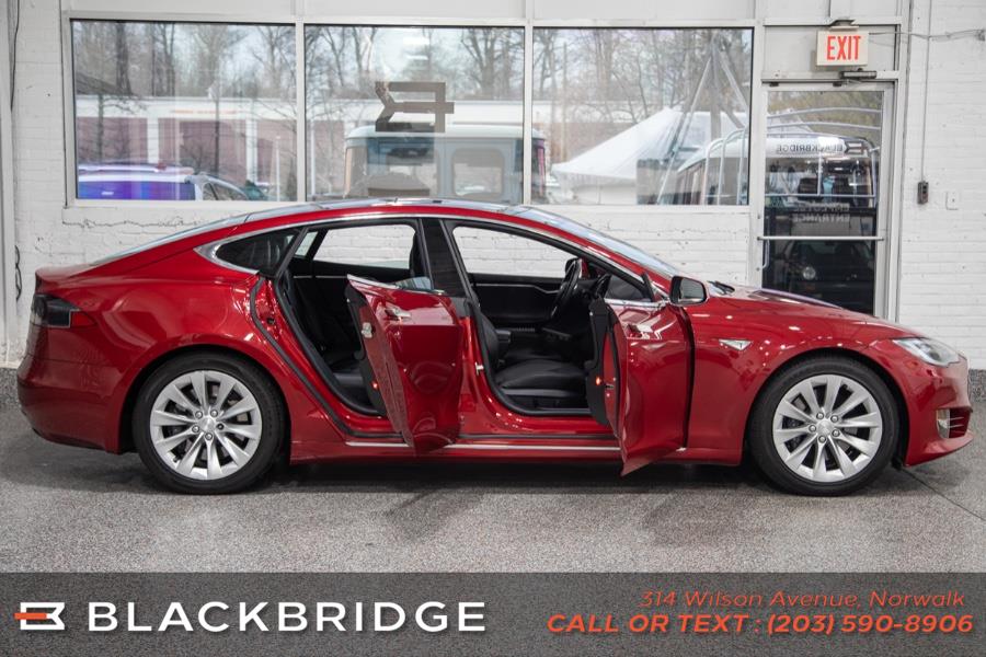 Used Tesla Model S 4dr Sdn AWD 70D 2016 | Black Bridge Motors, LLC. Norwalk, Connecticut Used Tesla Model S 4dr Sdn AWD 70D 2016 | Black Bridge Motors, LLC. Norwalk, Connecticut