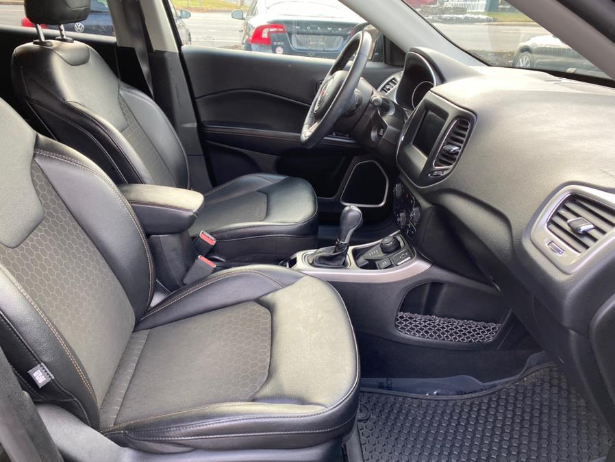 Used Jeep Compass Latitude 4x4 2020 | Lava Motors 2 Inc. Canton, Connecticut Used Jeep Compass Latitude 4x4 2020 | Lava Motors 2 Inc. Canton, Connecticut