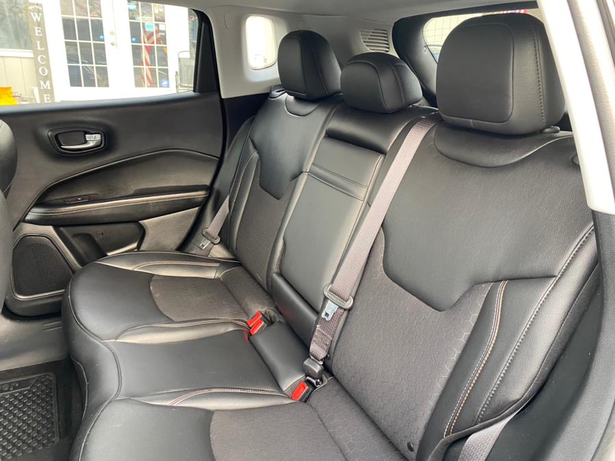 Used Jeep Compass Latitude 4x4 2020 | Lava Motors 2 Inc. Canton, Connecticut Used Jeep Compass Latitude 4x4 2020 | Lava Motors 2 Inc. Canton, Connecticut