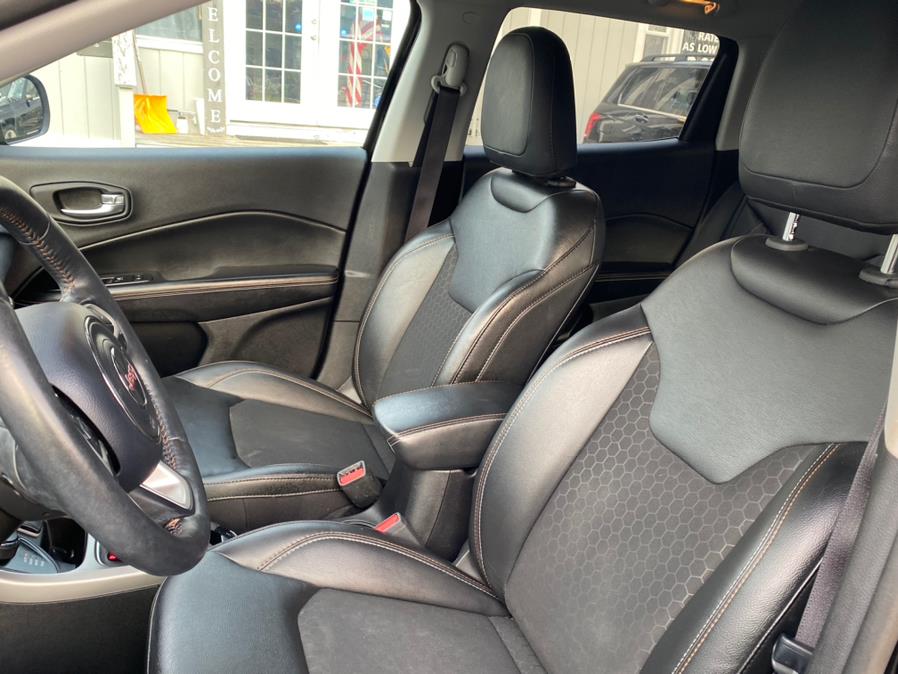 Used Jeep Compass Latitude 4x4 2020 | Lava Motors 2 Inc. Canton, Connecticut Used Jeep Compass Latitude 4x4 2020 | Lava Motors 2 Inc. Canton, Connecticut