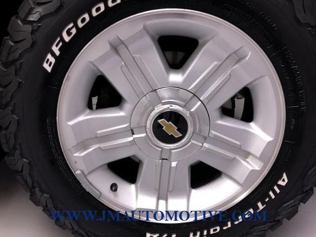 2013 Chevrolet Silverado 1500 4WD Ext Cab 143.5 LT, available for sale in Naugatuck, Connecticut | J&M Automotive Sls&Svc LLC. Naugatuck, Connecticut 2013 Chevrolet Silverado 1500 4WD Ext Cab 143.5 LT, available for sale in Naugatuck, Connecticut | J&M Automotive Sls&Svc LLC. Naugatuck, Connecticut