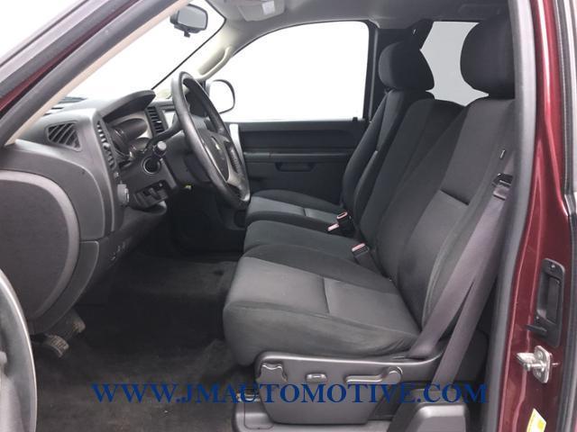 2013 Chevrolet Silverado 1500 4WD Ext Cab 143.5 LT, available for sale in Naugatuck, Connecticut | J&M Automotive Sls&Svc LLC. Naugatuck, Connecticut 2013 Chevrolet Silverado 1500 4WD Ext Cab 143.5 LT, available for sale in Naugatuck, Connecticut | J&M Automotive Sls&Svc LLC. Naugatuck, Connecticut