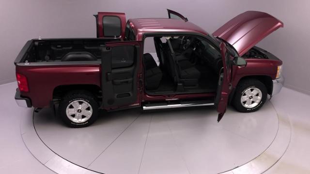 2013 Chevrolet Silverado 1500 4WD Ext Cab 143.5 LT, available for sale in Naugatuck, Connecticut | J&M Automotive Sls&Svc LLC. Naugatuck, Connecticut 2013 Chevrolet Silverado 1500 4WD Ext Cab 143.5 LT, available for sale in Naugatuck, Connecticut | J&M Automotive Sls&Svc LLC. Naugatuck, Connecticut