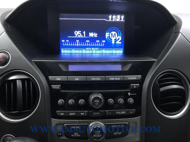 2013 Honda Pilot 4WD 4dr LX, available for sale in Naugatuck, Connecticut | J&M Automotive Sls&Svc LLC. Naugatuck, Connecticut 2013 Honda Pilot 4WD 4dr LX, available for sale in Naugatuck, Connecticut | J&M Automotive Sls&Svc LLC. Naugatuck, Connecticut