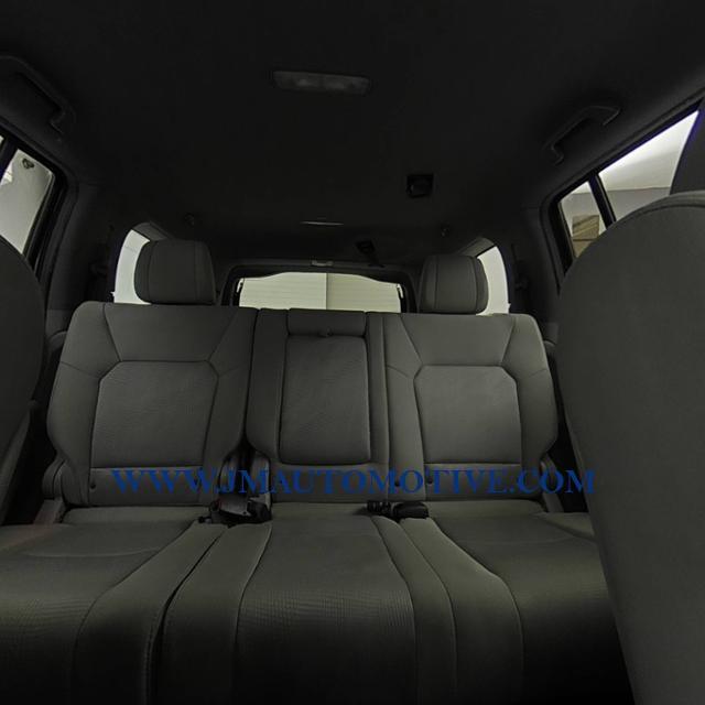 2013 Honda Pilot 4WD 4dr LX, available for sale in Naugatuck, Connecticut | J&M Automotive Sls&Svc LLC. Naugatuck, Connecticut 2013 Honda Pilot 4WD 4dr LX, available for sale in Naugatuck, Connecticut | J&M Automotive Sls&Svc LLC. Naugatuck, Connecticut