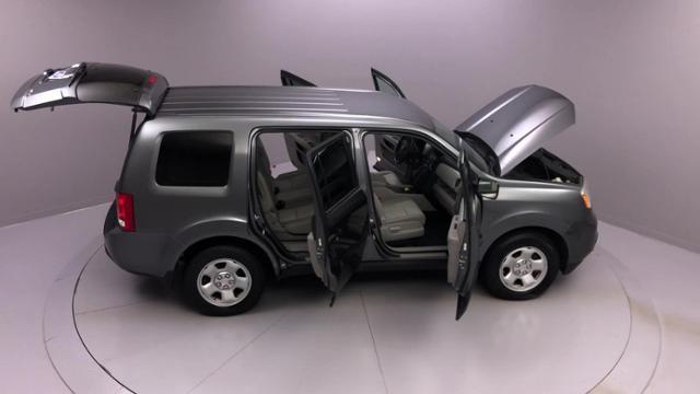 2013 Honda Pilot 4WD 4dr LX, available for sale in Naugatuck, Connecticut | J&M Automotive Sls&Svc LLC. Naugatuck, Connecticut 2013 Honda Pilot 4WD 4dr LX, available for sale in Naugatuck, Connecticut | J&M Automotive Sls&Svc LLC. Naugatuck, Connecticut