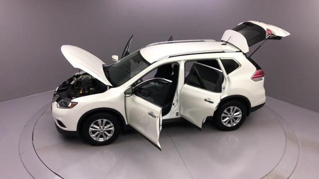 2015 Nissan Rogue AWD 4dr SV, available for sale in Naugatuck, Connecticut | J&M Automotive Sls&Svc LLC. Naugatuck, Connecticut 2015 Nissan Rogue AWD 4dr SV, available for sale in Naugatuck, Connecticut | J&M Automotive Sls&Svc LLC. Naugatuck, Connecticut