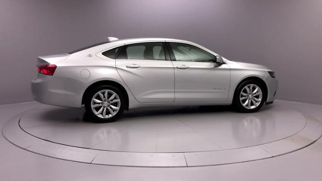 Used Chevrolet Impala 4dr Sdn LT w/1LT 2017 | J&M Automotive Sls&Svc LLC. Naugatuck, Connecticut Used Chevrolet Impala 4dr Sdn LT w/1LT 2017 | J&M Automotive Sls&Svc LLC. Naugatuck, Connecticut