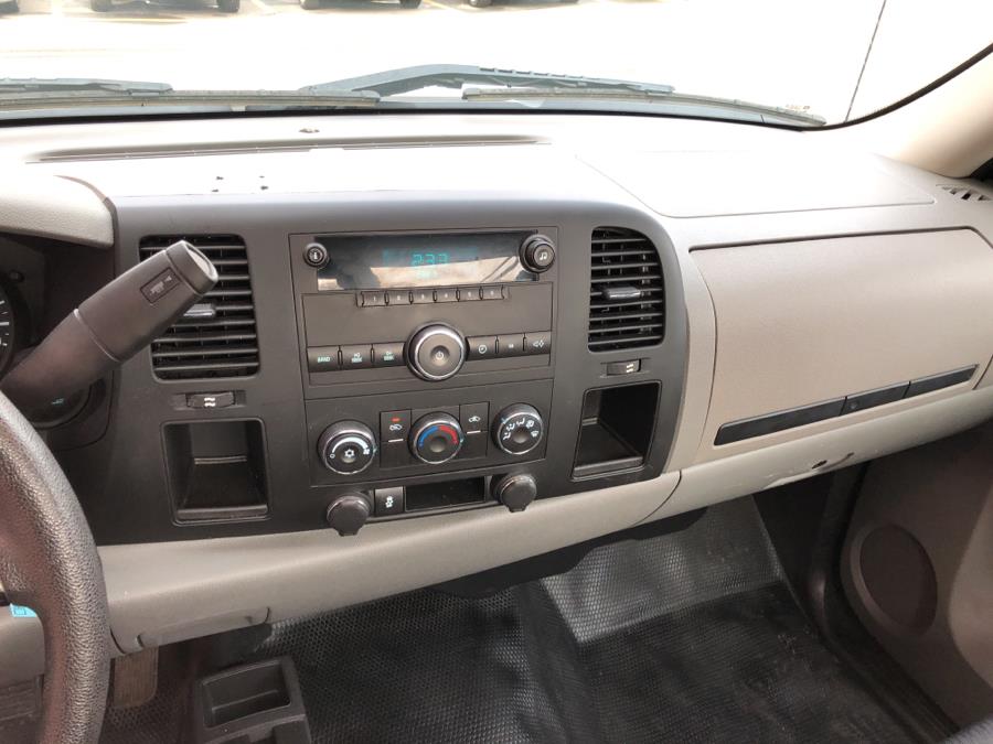 2013 Chevrolet Silverado 1500 4WD Reg Cab Work Truck, available for sale in Waterbury, Connecticut | National Auto Brokers, Inc.. Waterbury, Connecticut 2013 Chevrolet Silverado 1500 4WD Reg Cab Work Truck, available for sale in Waterbury, Connecticut | National Auto Brokers, Inc.. Waterbury, Connecticut