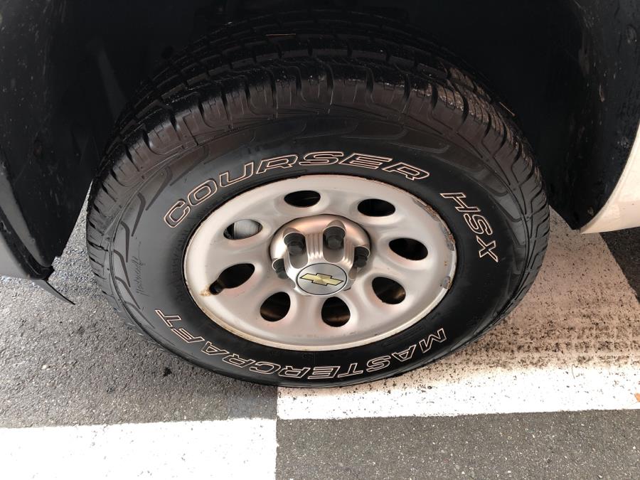 2013 Chevrolet Silverado 1500 4WD Reg Cab Work Truck, available for sale in Waterbury, Connecticut | National Auto Brokers, Inc.. Waterbury, Connecticut 2013 Chevrolet Silverado 1500 4WD Reg Cab Work Truck, available for sale in Waterbury, Connecticut | National Auto Brokers, Inc.. Waterbury, Connecticut