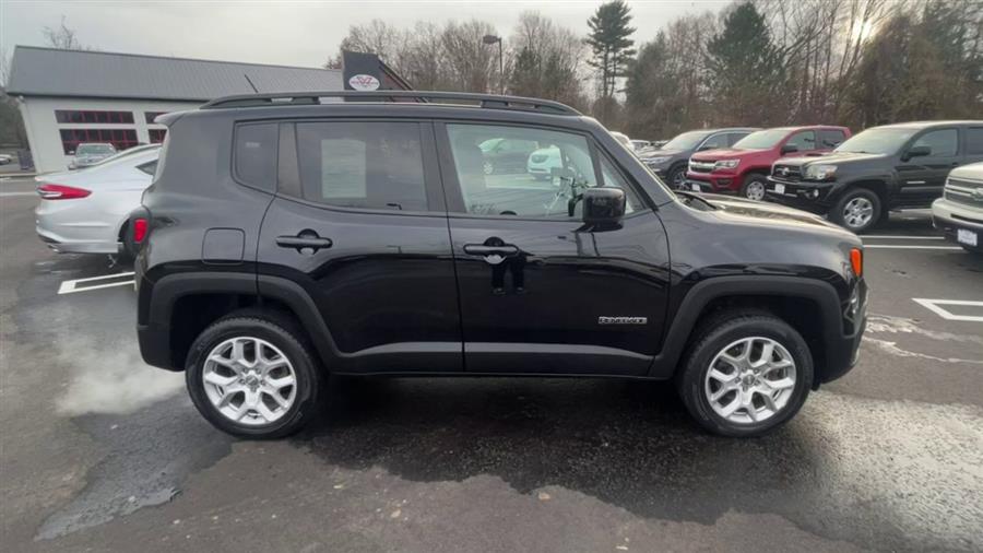 2017 Jeep Renegade Latitude 4x4, available for sale in Stratford, Connecticut | Wiz Leasing Inc. Stratford, Connecticut 2017 Jeep Renegade Latitude 4x4, available for sale in Stratford, Connecticut | Wiz Leasing Inc. Stratford, Connecticut