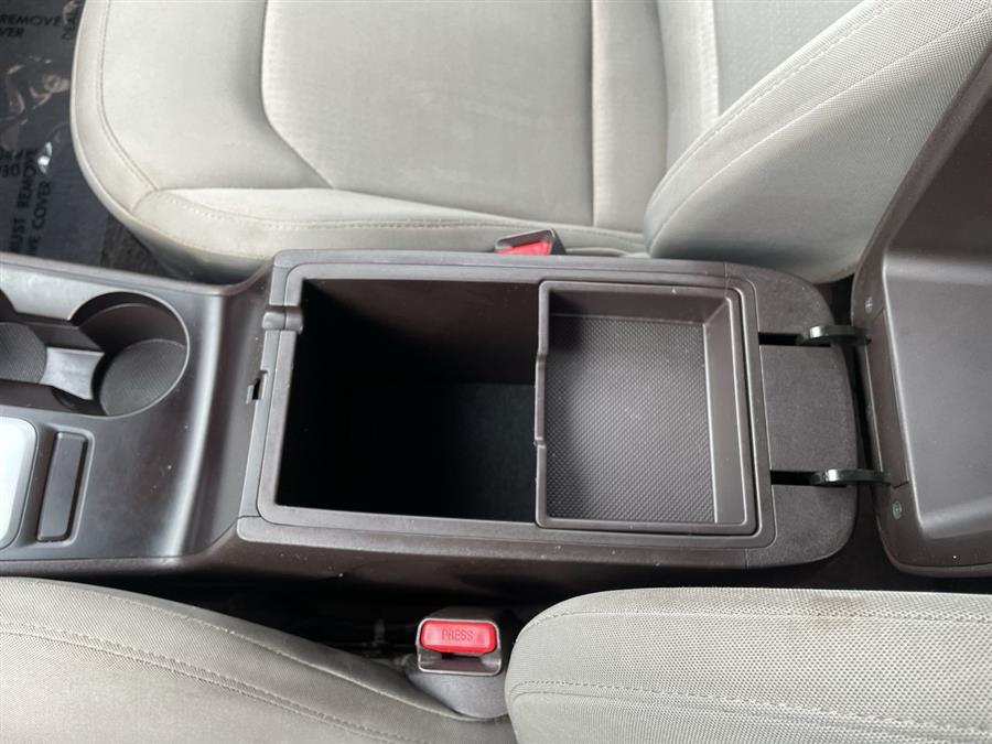 2014 Hyundai Tucson FWD 4dr GLS, available for sale in Stratford, Connecticut | Wiz Leasing Inc. Stratford, Connecticut 2014 Hyundai Tucson FWD 4dr GLS, available for sale in Stratford, Connecticut | Wiz Leasing Inc. Stratford, Connecticut