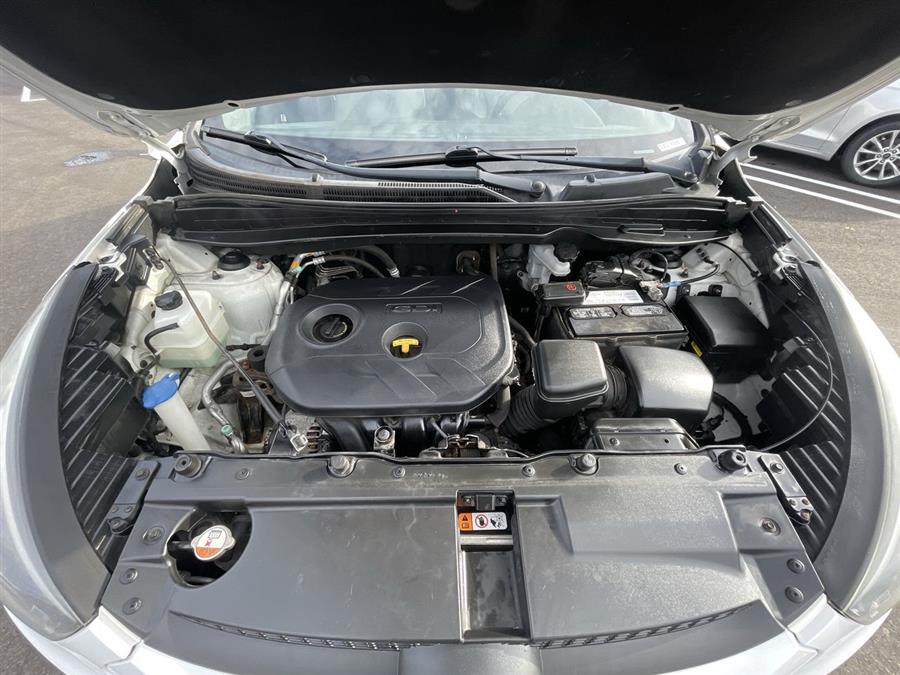 2014 Hyundai Tucson FWD 4dr GLS, available for sale in Stratford, Connecticut | Wiz Leasing Inc. Stratford, Connecticut 2014 Hyundai Tucson FWD 4dr GLS, available for sale in Stratford, Connecticut | Wiz Leasing Inc. Stratford, Connecticut