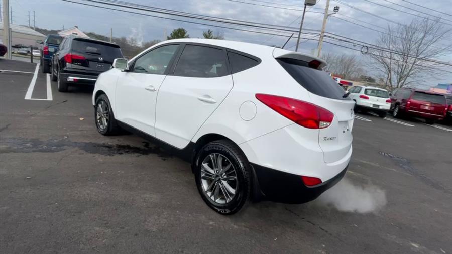 2014 Hyundai Tucson FWD 4dr GLS, available for sale in Stratford, Connecticut | Wiz Leasing Inc. Stratford, Connecticut 2014 Hyundai Tucson FWD 4dr GLS, available for sale in Stratford, Connecticut | Wiz Leasing Inc. Stratford, Connecticut