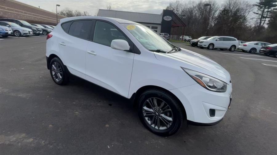 2014 Hyundai Tucson FWD 4dr GLS, available for sale in Stratford, Connecticut | Wiz Leasing Inc. Stratford, Connecticut 2014 Hyundai Tucson FWD 4dr GLS, available for sale in Stratford, Connecticut | Wiz Leasing Inc. Stratford, Connecticut