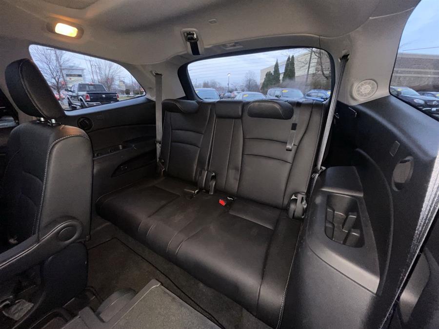 2016 Honda Pilot AWD 4dr Elite w/RES & Navi, available for sale in Stratford, Connecticut | Wiz Leasing Inc. Stratford, Connecticut 2016 Honda Pilot AWD 4dr Elite w/RES & Navi, available for sale in Stratford, Connecticut | Wiz Leasing Inc. Stratford, Connecticut