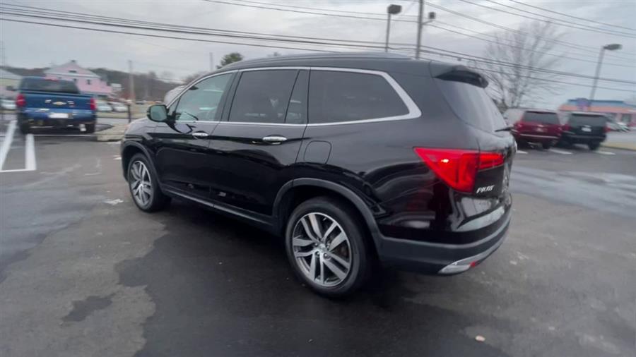 2016 Honda Pilot AWD 4dr Elite w/RES & Navi, available for sale in Stratford, Connecticut | Wiz Leasing Inc. Stratford, Connecticut 2016 Honda Pilot AWD 4dr Elite w/RES & Navi, available for sale in Stratford, Connecticut | Wiz Leasing Inc. Stratford, Connecticut