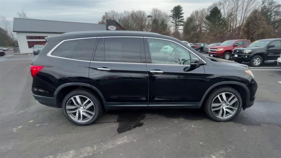 2016 Honda Pilot AWD 4dr Elite w/RES & Navi, available for sale in Stratford, Connecticut | Wiz Leasing Inc. Stratford, Connecticut 2016 Honda Pilot AWD 4dr Elite w/RES & Navi, available for sale in Stratford, Connecticut | Wiz Leasing Inc. Stratford, Connecticut