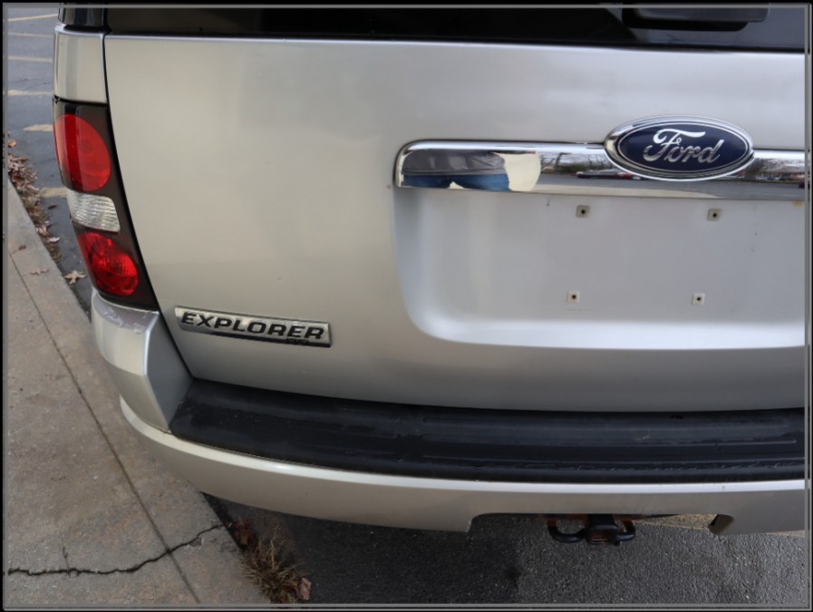 2007 Ford Explorer 4WD 4dr V6 XLT, available for sale in Huntington Station, New York | My Auto Inc.. Huntington Station, New York 2007 Ford Explorer 4WD 4dr V6 XLT, available for sale in Huntington Station, New York | My Auto Inc.. Huntington Station, New York