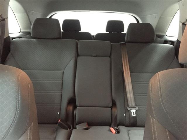 Used Kia Sorento LX 2019 | Eastchester Motor Cars. Bronx, New York Used Kia Sorento LX 2019 | Eastchester Motor Cars. Bronx, New York