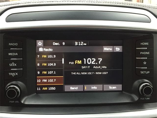 Used Kia Sorento LX 2019 | Eastchester Motor Cars. Bronx, New York Used Kia Sorento LX 2019 | Eastchester Motor Cars. Bronx, New York