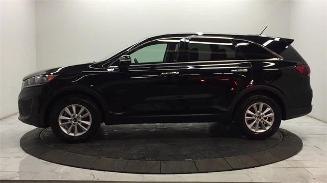Used Kia Sorento LX 2019 | Eastchester Motor Cars. Bronx, New York Used Kia Sorento LX 2019 | Eastchester Motor Cars. Bronx, New York