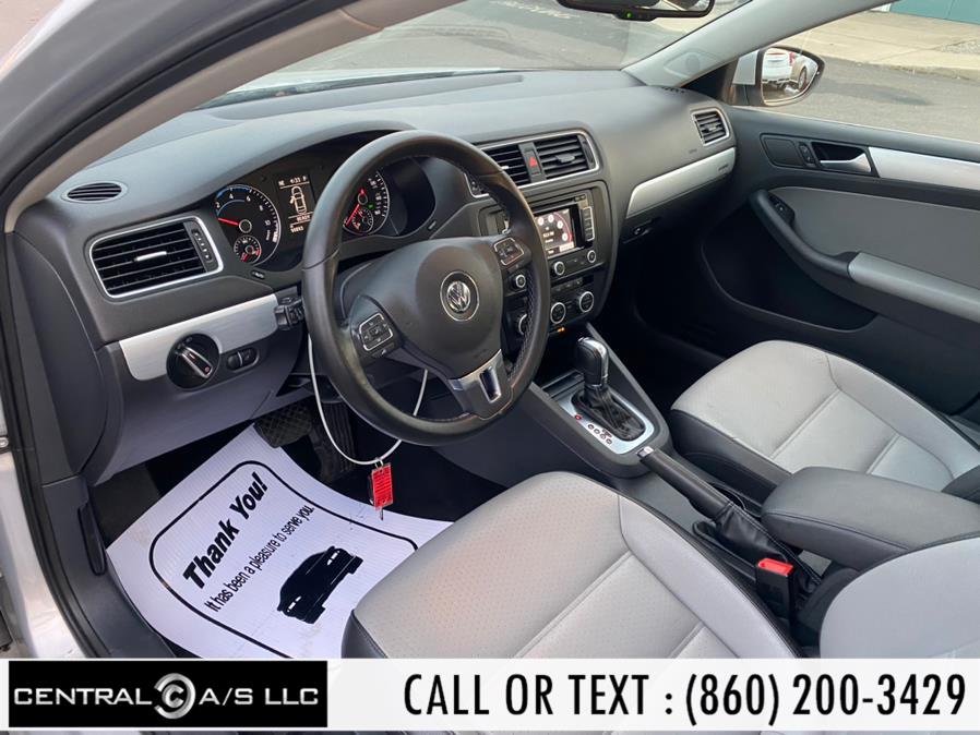 2013 Volkswagen Jetta Sedan 4dr Auto Hybrid SE, available for sale in East Windsor, Connecticut | Central A/S LLC. East Windsor, Connecticut 2013 Volkswagen Jetta Sedan 4dr Auto Hybrid SE, available for sale in East Windsor, Connecticut | Central A/S LLC. East Windsor, Connecticut