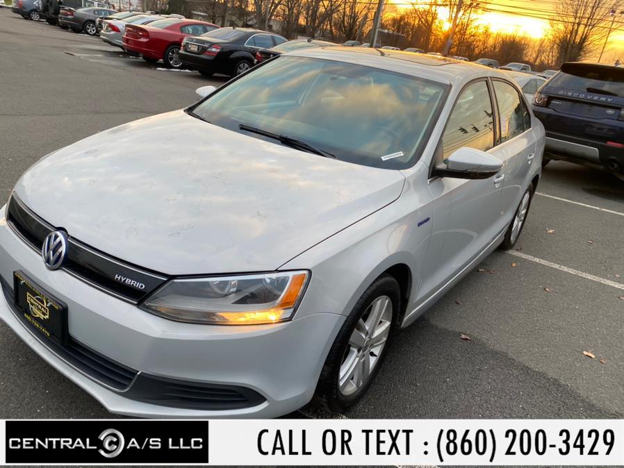 2013 Volkswagen Jetta Sedan 4dr Auto Hybrid SE, available for sale in East Windsor, Connecticut | Central A/S LLC. East Windsor, Connecticut 2013 Volkswagen Jetta Sedan 4dr Auto Hybrid SE, available for sale in East Windsor, Connecticut | Central A/S LLC. East Windsor, Connecticut