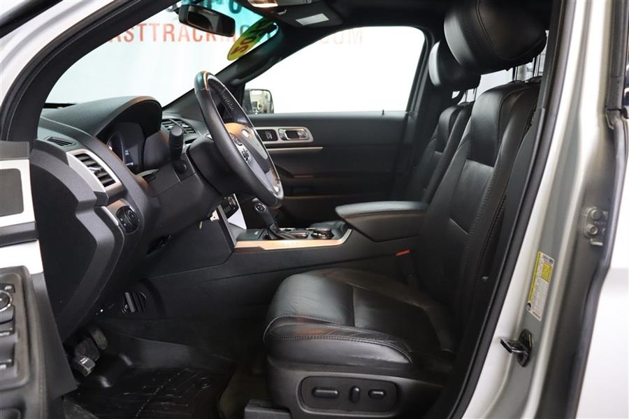 Used Ford Explorer XLT 2014 | Fast Track Motors. Paterson, New Jersey Used Ford Explorer XLT 2014 | Fast Track Motors. Paterson, New Jersey