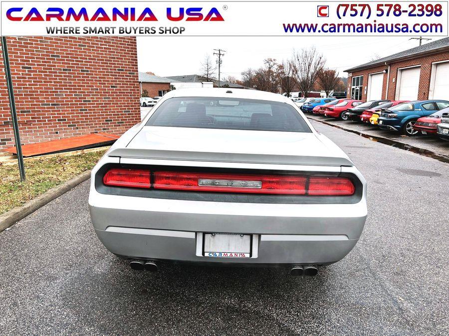 Used Dodge Challenger 2dr Cpe R/T 2009 | CARMANIA USA. Chesapeake, Virginia Used Dodge Challenger 2dr Cpe R/T 2009 | CARMANIA USA. Chesapeake, Virginia