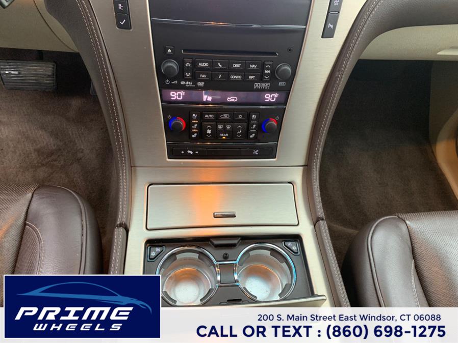 Used Cadillac Escalade Hybrid 4WD 4dr Platinum 2012 | Prime Wheels. East Windsor, Connecticut