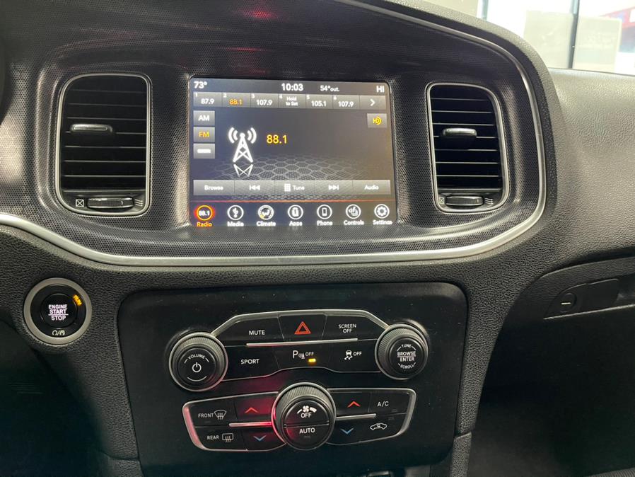 Used Dodge Charger R/T RWD 2018 | 5 Towns Drive. Inwood, New York Used Dodge Charger R/T RWD 2018 | 5 Towns Drive. Inwood, New York