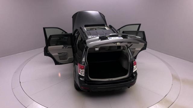 2013 Subaru Forester 4dr Auto 2.5X Premium, available for sale in Naugatuck, Connecticut | J&M Automotive Sls&Svc LLC. Naugatuck, Connecticut 2013 Subaru Forester 4dr Auto 2.5X Premium, available for sale in Naugatuck, Connecticut | J&M Automotive Sls&Svc LLC. Naugatuck, Connecticut