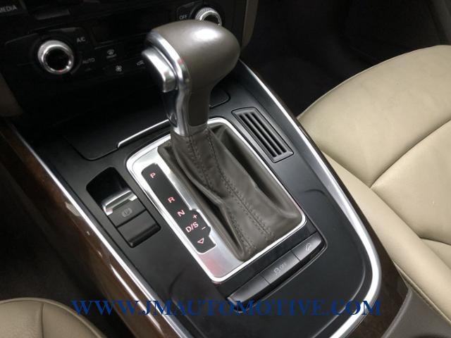 2015 Audi Q5 quattro 4dr 2.0T Premium, available for sale in Naugatuck, Connecticut | J&M Automotive Sls&Svc LLC. Naugatuck, Connecticut 2015 Audi Q5 quattro 4dr 2.0T Premium, available for sale in Naugatuck, Connecticut | J&M Automotive Sls&Svc LLC. Naugatuck, Connecticut