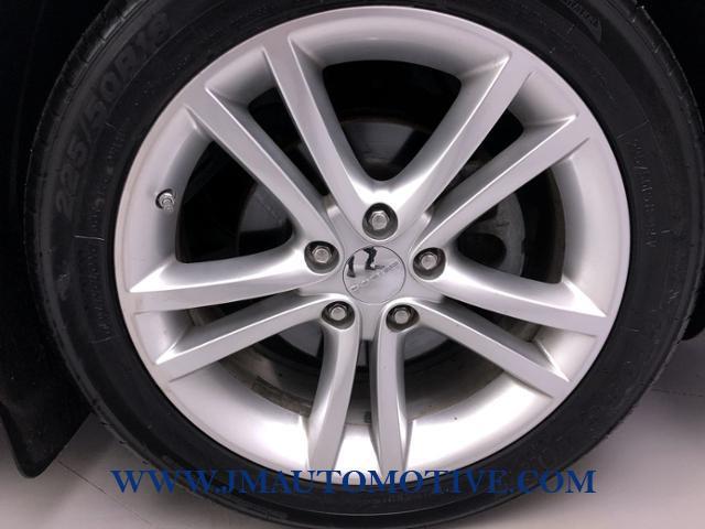 2013 Dodge Avenger 4dr Sdn SXT, available for sale in Naugatuck, Connecticut | J&M Automotive Sls&Svc LLC. Naugatuck, Connecticut 2013 Dodge Avenger 4dr Sdn SXT, available for sale in Naugatuck, Connecticut | J&M Automotive Sls&Svc LLC. Naugatuck, Connecticut