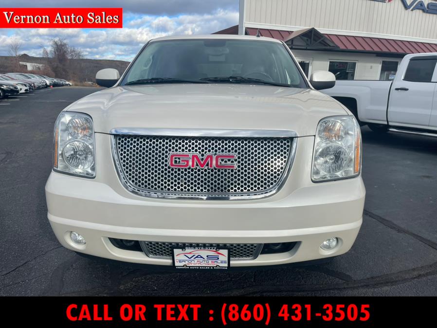 2013 GMC Yukon AWD 4dr 1500 Denali, available for sale in Manchester, Connecticut | Vernon Auto Sale & Service. Manchester, Connecticut 2013 GMC Yukon AWD 4dr 1500 Denali, available for sale in Manchester, Connecticut | Vernon Auto Sale & Service. Manchester, Connecticut