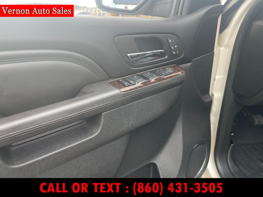 2013 GMC Yukon AWD 4dr 1500 Denali, available for sale in Manchester, Connecticut | Vernon Auto Sale & Service. Manchester, Connecticut 2013 GMC Yukon AWD 4dr 1500 Denali, available for sale in Manchester, Connecticut | Vernon Auto Sale & Service. Manchester, Connecticut