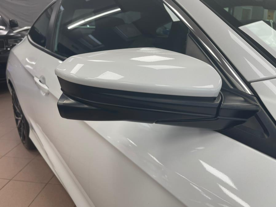 2019 Honda Civic Si Coupe Manual, available for sale in Massapequa Park, New York | Power Motors East. Massapequa Park, New York 2019 Honda Civic Si Coupe Manual, available for sale in Massapequa Park, New York | Power Motors East. Massapequa Park, New York