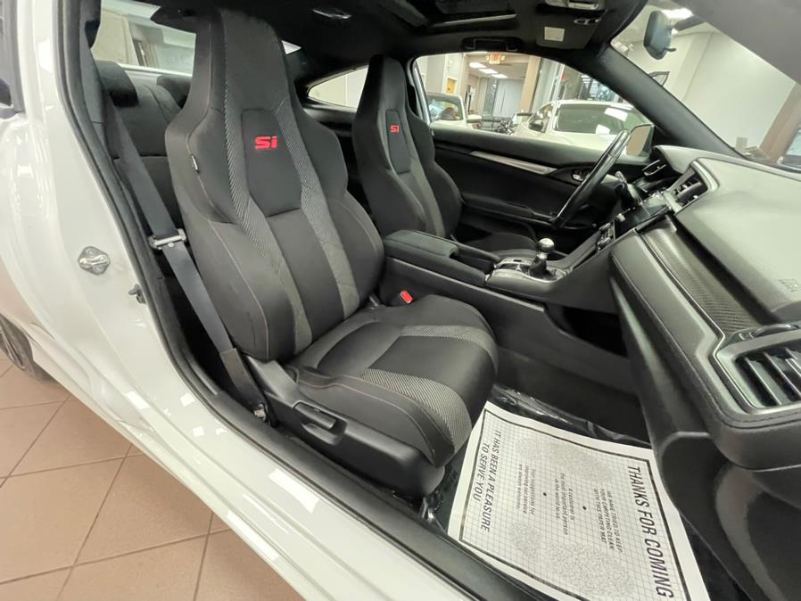 2019 Honda Civic Si Coupe Manual, available for sale in Massapequa Park, New York | Power Motors East. Massapequa Park, New York 2019 Honda Civic Si Coupe Manual, available for sale in Massapequa Park, New York | Power Motors East. Massapequa Park, New York