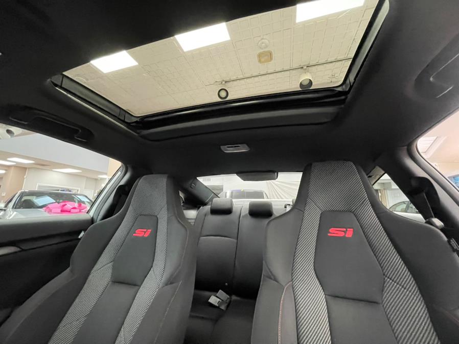 2019 Honda Civic Si Coupe Manual, available for sale in Massapequa Park, New York | Power Motors East. Massapequa Park, New York 2019 Honda Civic Si Coupe Manual, available for sale in Massapequa Park, New York | Power Motors East. Massapequa Park, New York